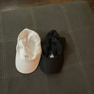 2 running hats